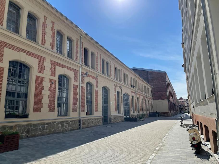 Loft Bw29 Zentrum - Freizeit & Arbeit - 5 Personen - Wifi Leipzig Eksteriør bilde